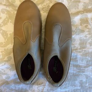 style plus tan football field jazz shoes